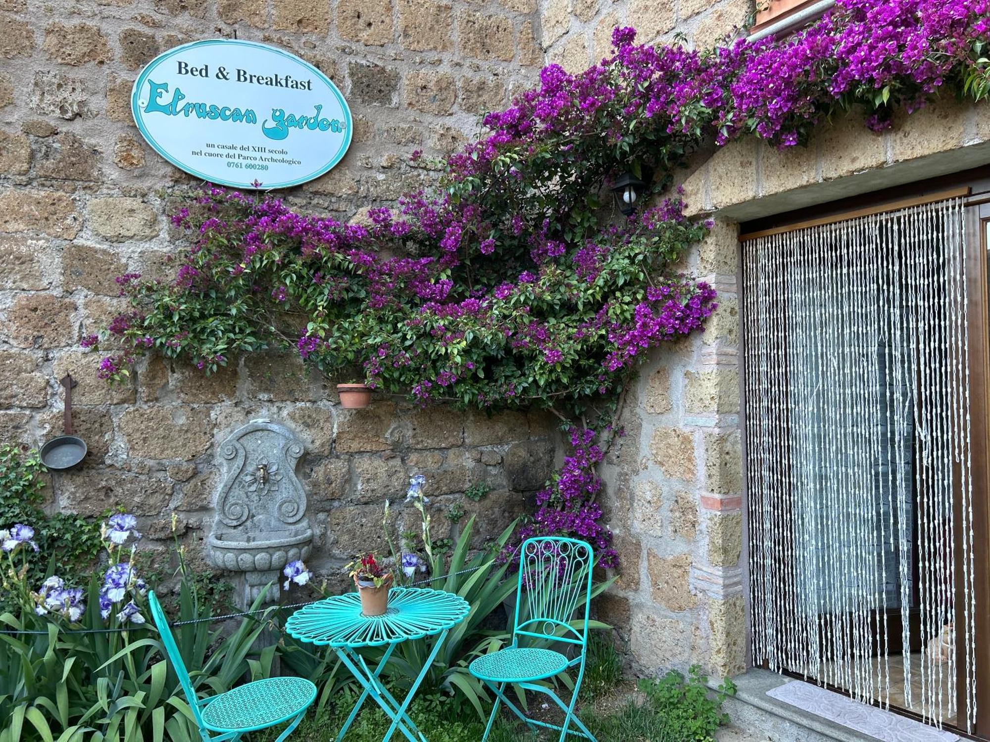 B&B Etruscan Garden Sutri Exteriör bild